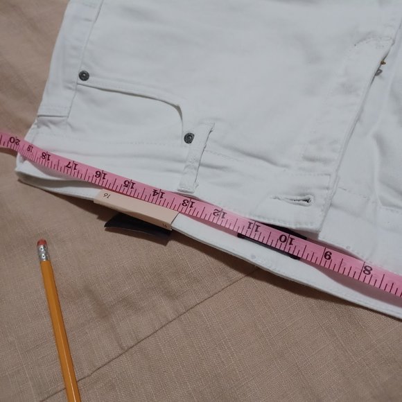 Bright white Not Your Daughter's Jeans size 16 - Picture 3 of 7